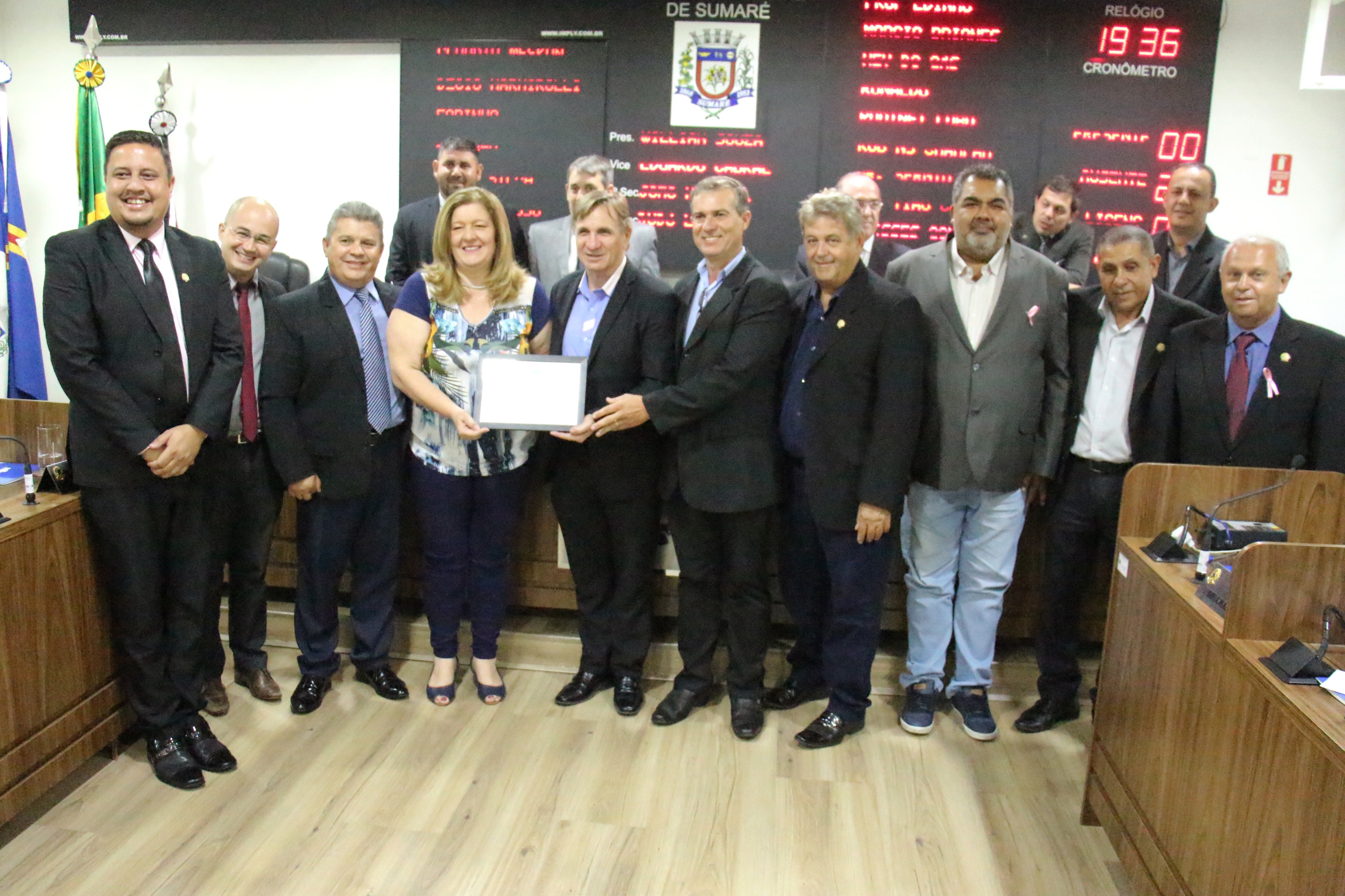 Fundo Social de Solidariedade presidido por Mara Dalben recebe homenagem da Câmara de Sumaré